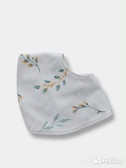 Нагрудник-слюнявчик для малышей