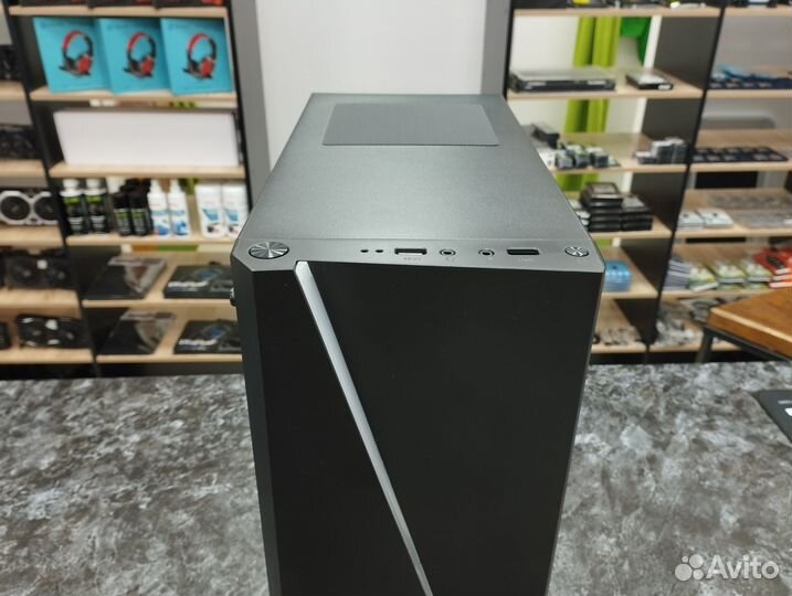 Новый корпус AeroCool Cylon Mini с подсветкой