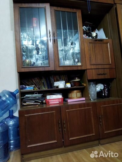 Шкаф сервант