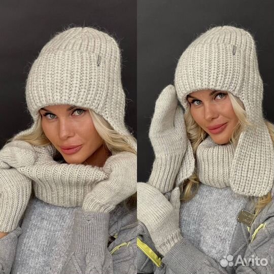 Комплект шапка, варежки и снуд