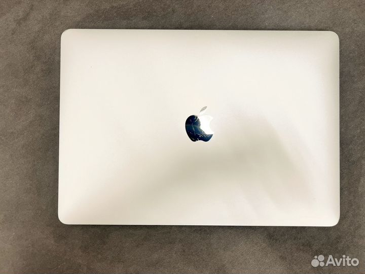 Macbook Pro 13 2017 256gb