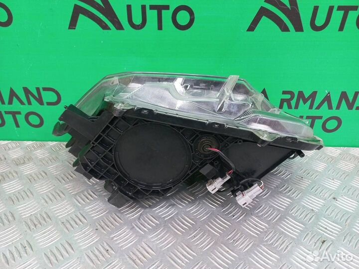 Фара правая Toyota Rav4 4 CA40 2015-2019