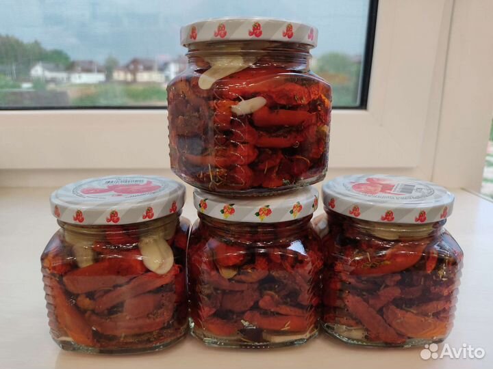 Вяленые томаты (помидоры)