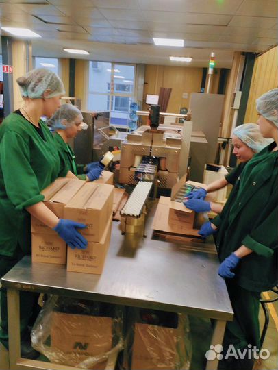 Вахта в Москве - Укладчица /к на производство чая