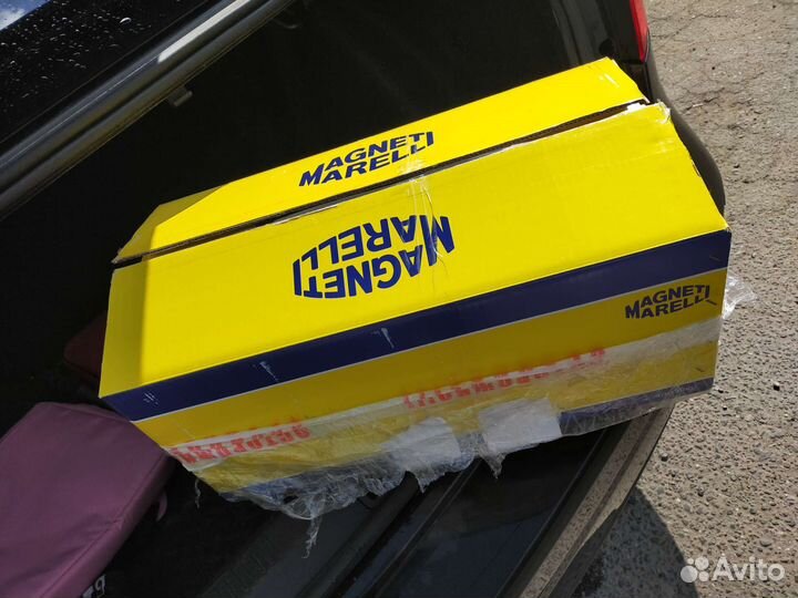 Фонарь задний Renault Fluence Magnetti Marelli