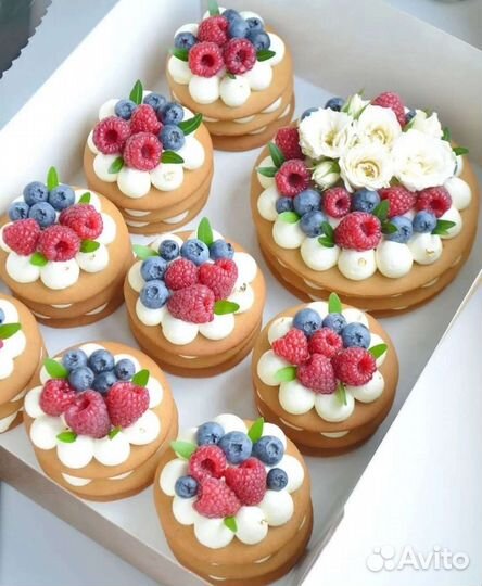 Пироженое медовик