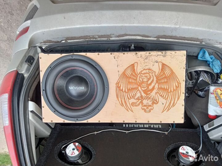 Усилитель -моноблок-сабвуфер-магнитолла андроид