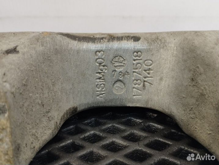 1787518 Кронштейн топливного бака Scania 5-series