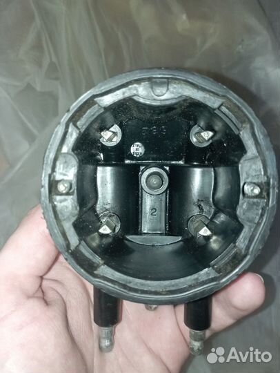 Трамблер Renault Laguna 1995