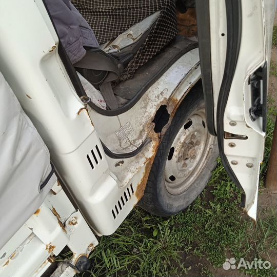 Mazda Bongo Brawny 2.0 МТ, 1997, 350 000 км