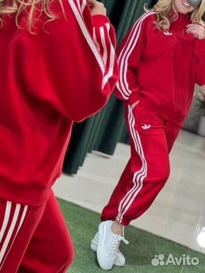 Спортивный костюм adidas (флисовый)