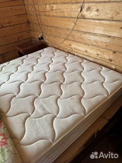 Матрас 140х200 бу