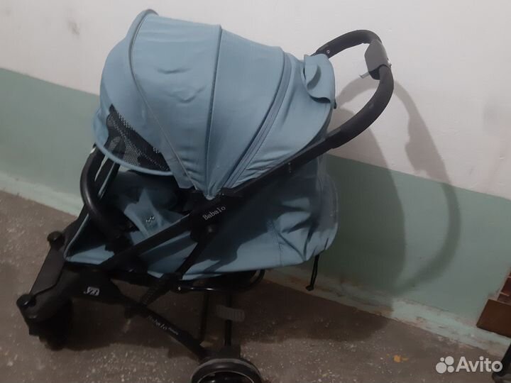 Детские коляски 3 штуки