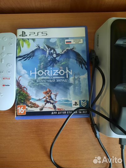 Продаю аксессуары для приставки Ps5