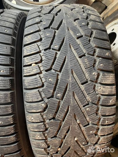 Pirelli Ice Zero 285/50 R20