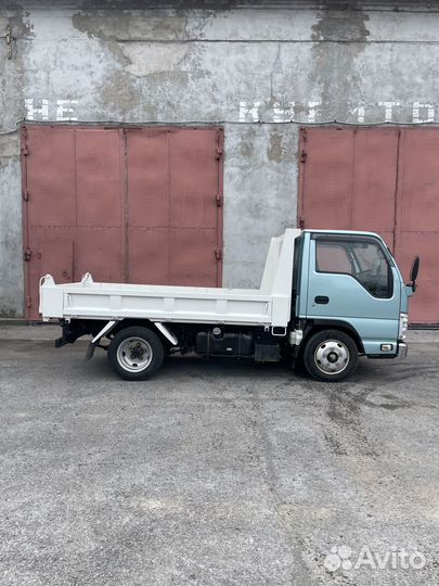 Isuzu Elf, 2016