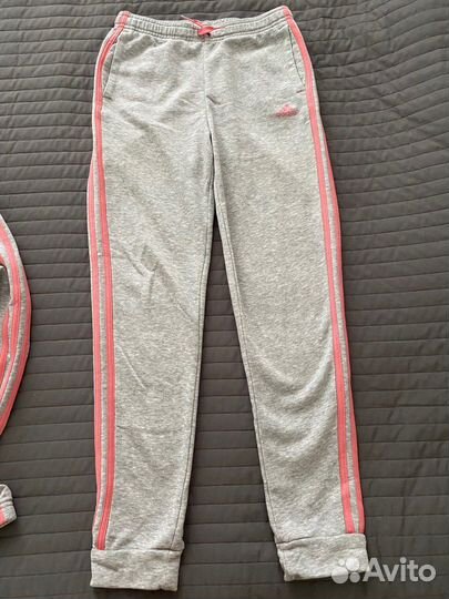 Спортивный костюм adidas для девочек