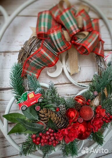 Новогодний венок ручной работы