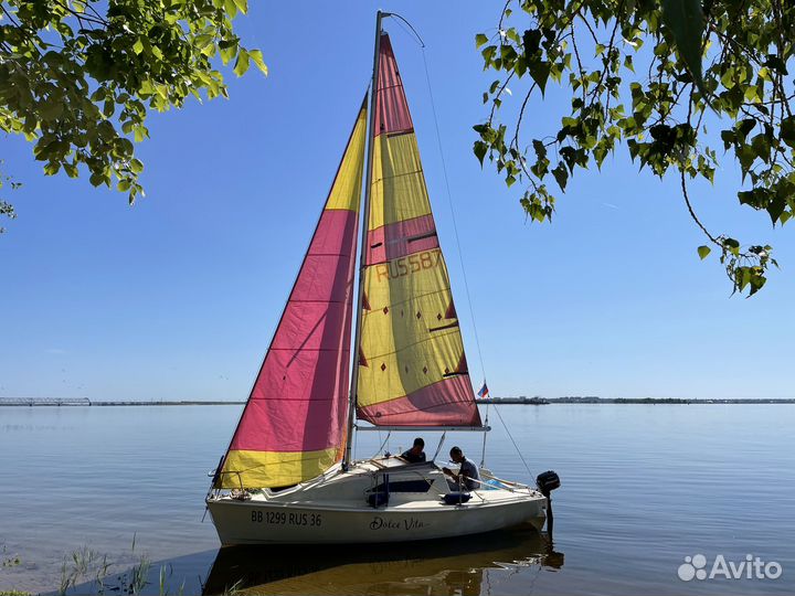 Подарить тренировку на парусной яхте. Сертификат