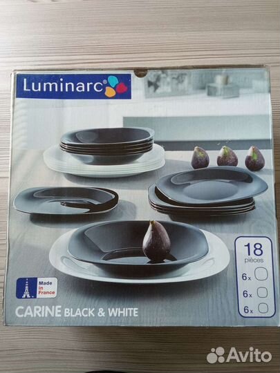 Набор столовой посуды новый