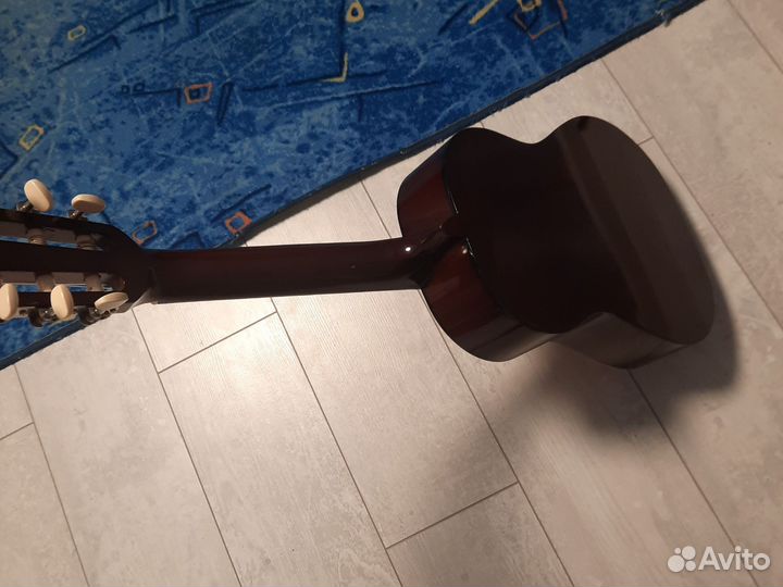 Классическая гитара шестиструнная бу