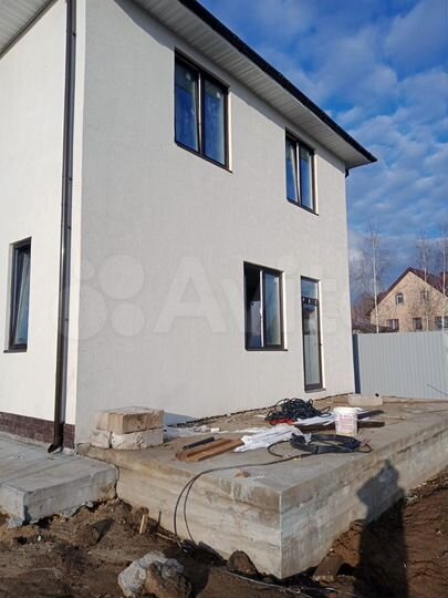 Дом 152 м² на участке 5 сот.