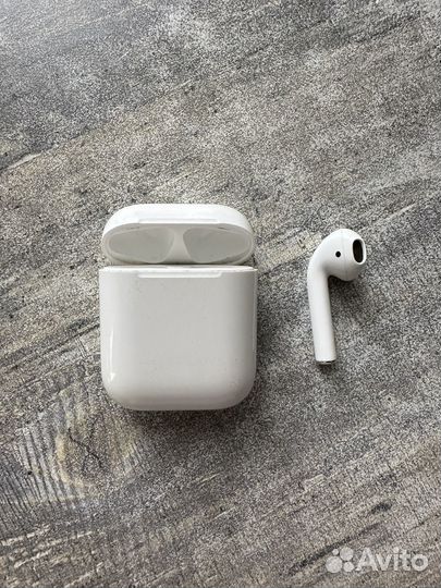 Airpods 2