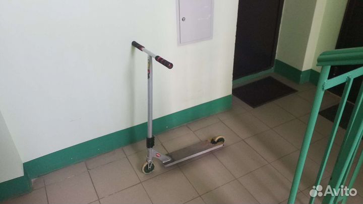 Трюковой самокат
