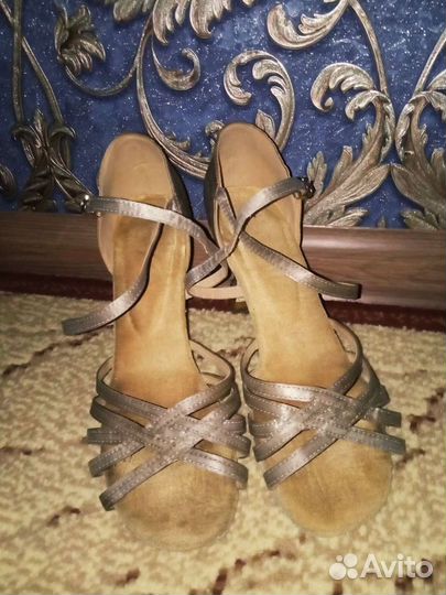 Туфли для танцев женские 37-38 размер
