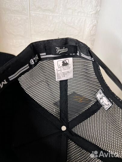 Кепка / Бейсболка NY Yankees с сеткой