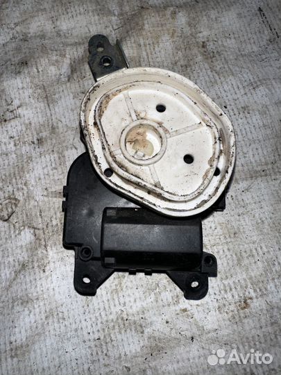 Сервопривод заслонок отопителя Suzuki SX4 (SX4 Cla