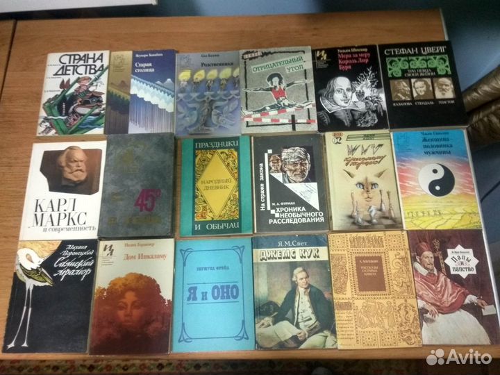 Книги мини и большого Формата