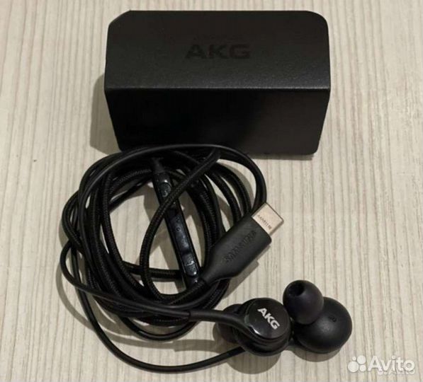 Наушники Samsung by Tuned AKG Type-C