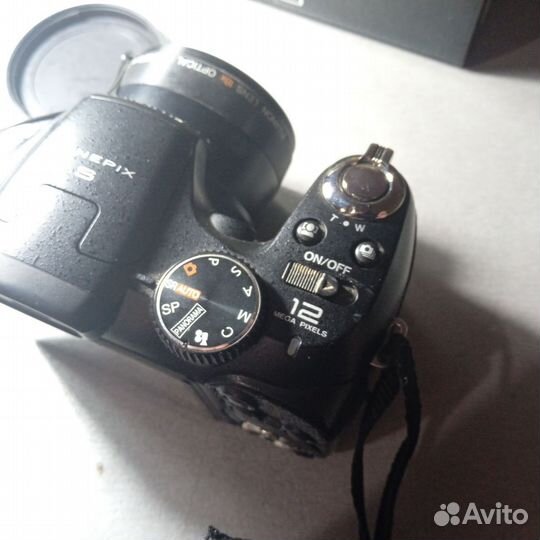Фотоаппарат Fujifilm FinePix S1800