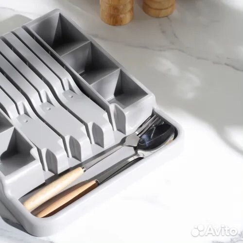 Лоток для столовых приборов