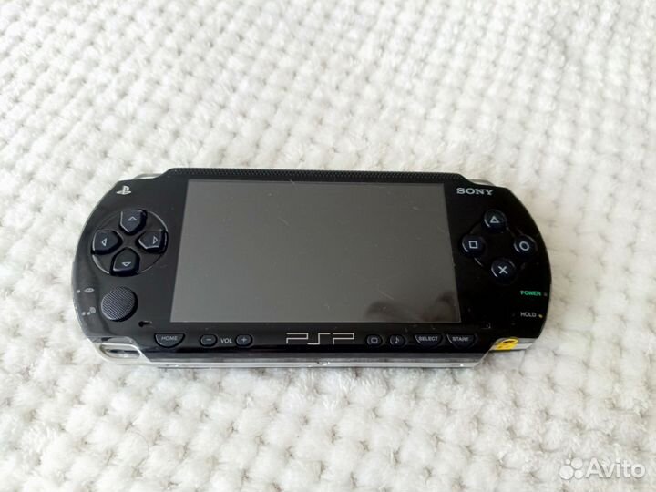 PSP 1008 64gb (80 игр)