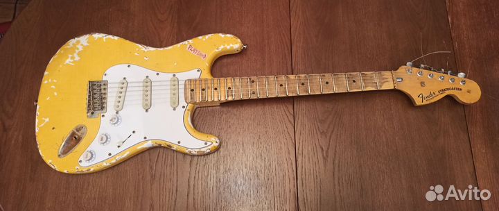 Fender stratocaster YJM Play Loud (DY Guitars)