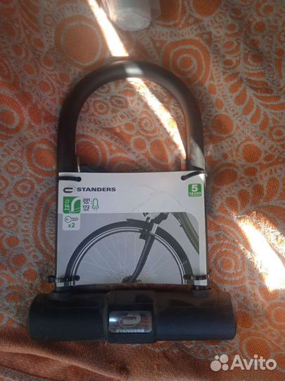 Противоугонная цепь и замок велосипедный