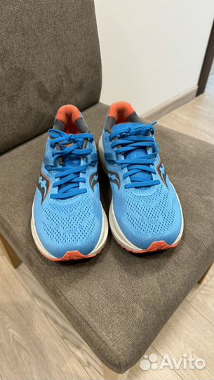 Кроссовки женские saucony 39