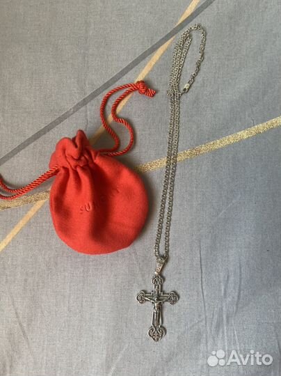 Серебрянная цепь с крестом