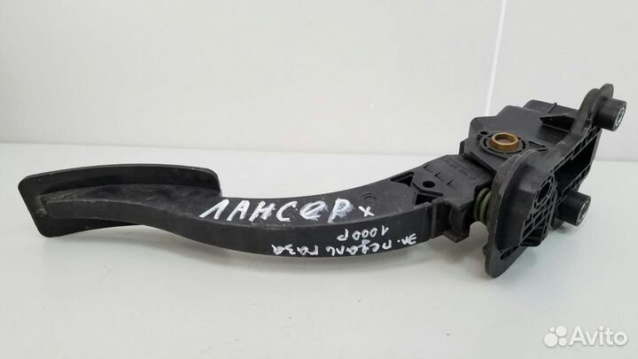 Педаль газа электронная Mitsubishi Lancer 10 CY