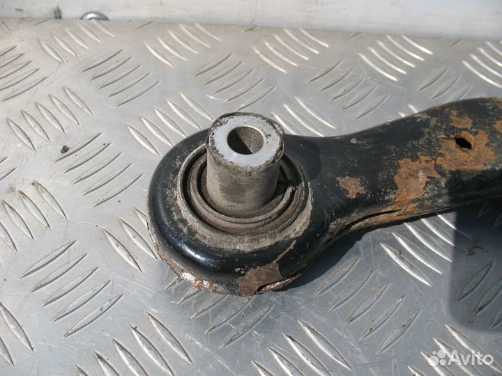 Тяга задняя верхняя правая BMW X5 E53 M54B30 2002г