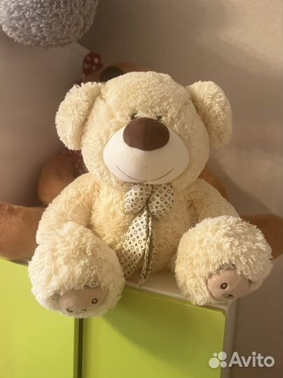 Плюшевый медведь