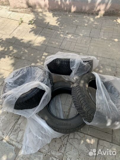 Pirelli Ice Zero FR 185/65 R15 92T