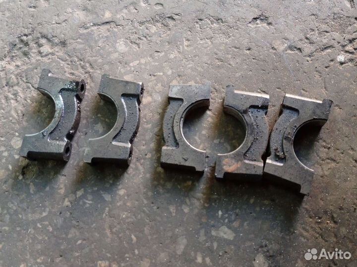 Бугель. крышка коренного подшипниFord Transit abfa