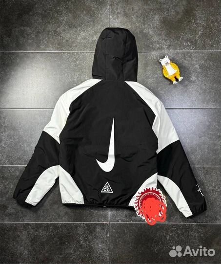 Ветровка nike