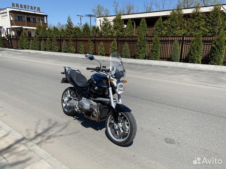 BMW R1200R