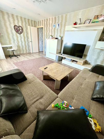 3-к. квартира, 80 м², 16/25 эт.