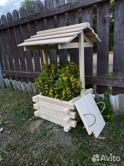 Колодец декоративный