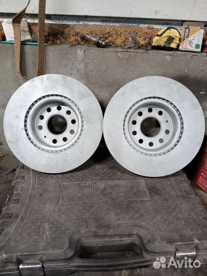 Тормозные диски volkswagen passat передеие